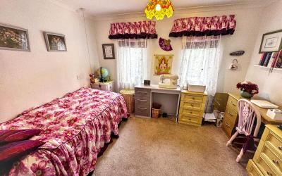 Gallery 02